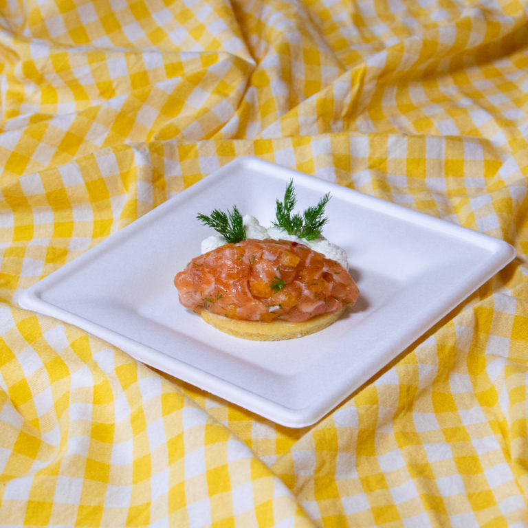 Tartare de truite sur sablé citronné et crème wasabi, création du chef Laurent Do Sacramento